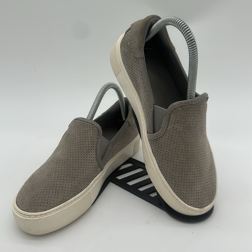 UGG Shoes Women 6.5 Abies Perforated Platform Slip On Sneaker 1108631 Gray Suede - Picture 3 of 14
